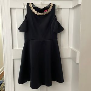 Like New Lilly Pulitzer Girls Ponte Dress Size 12 in Black with Gold embroidery